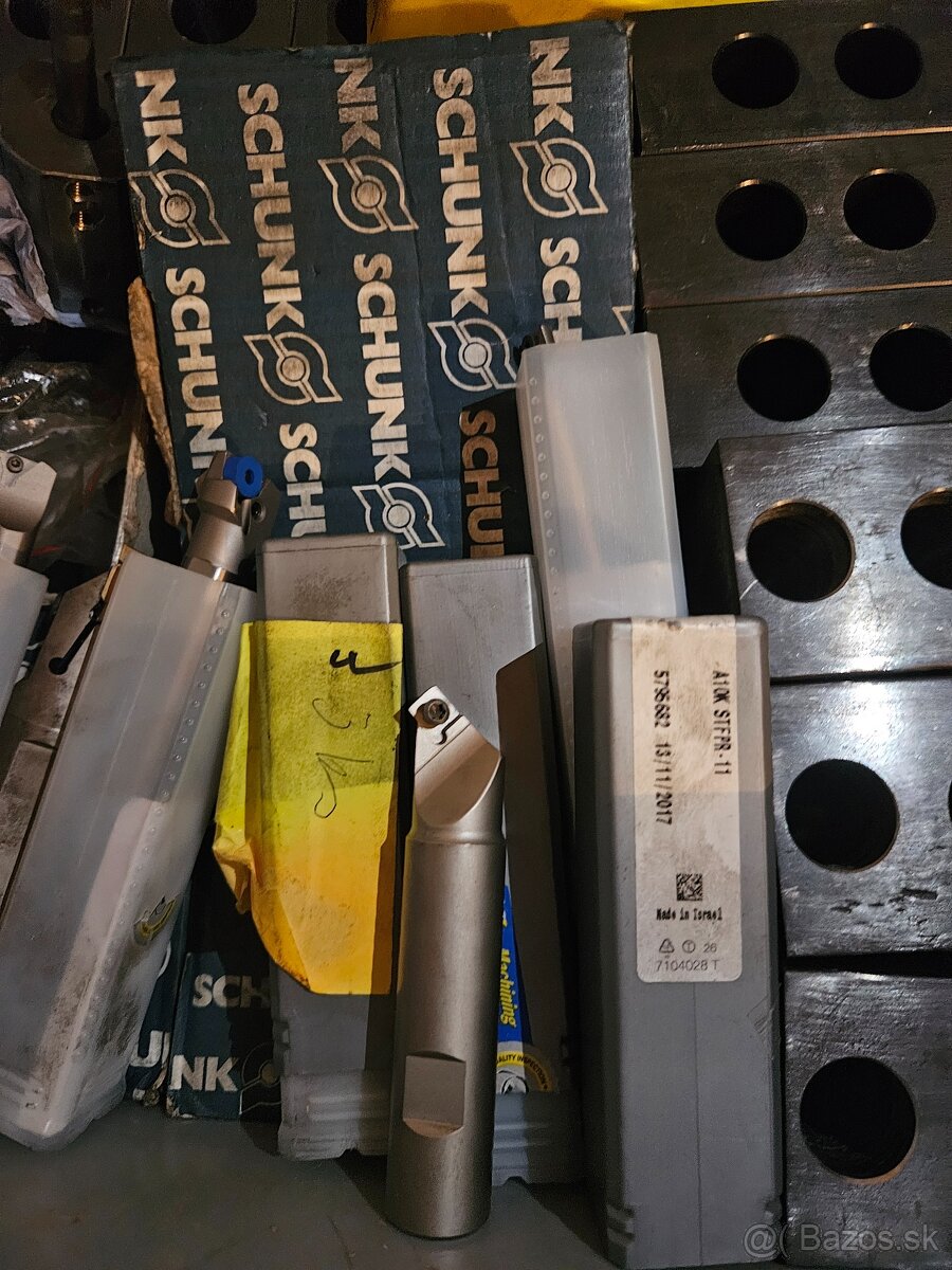 Výbava na CNC sústruh - 4