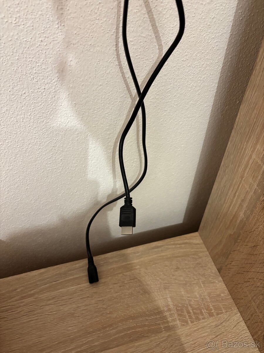 PS4 Slim 1TB - 4