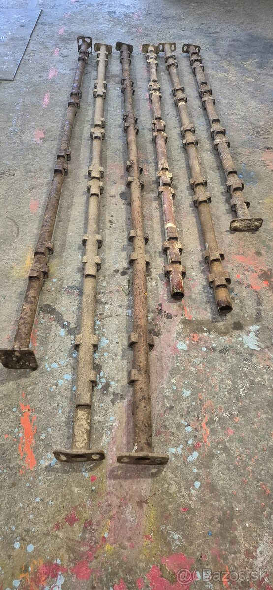 Predam haky lešenia NOHY - 4