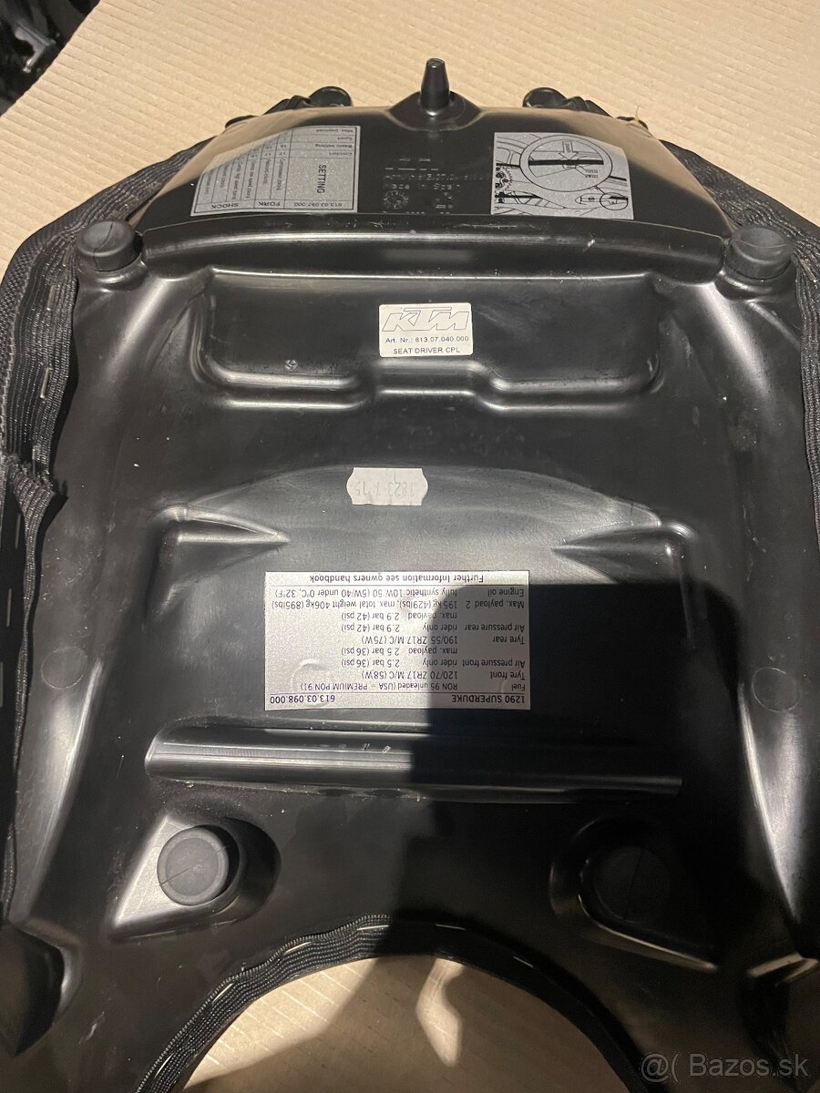 Sedadlá KTM SuperDuke 1290 - 4