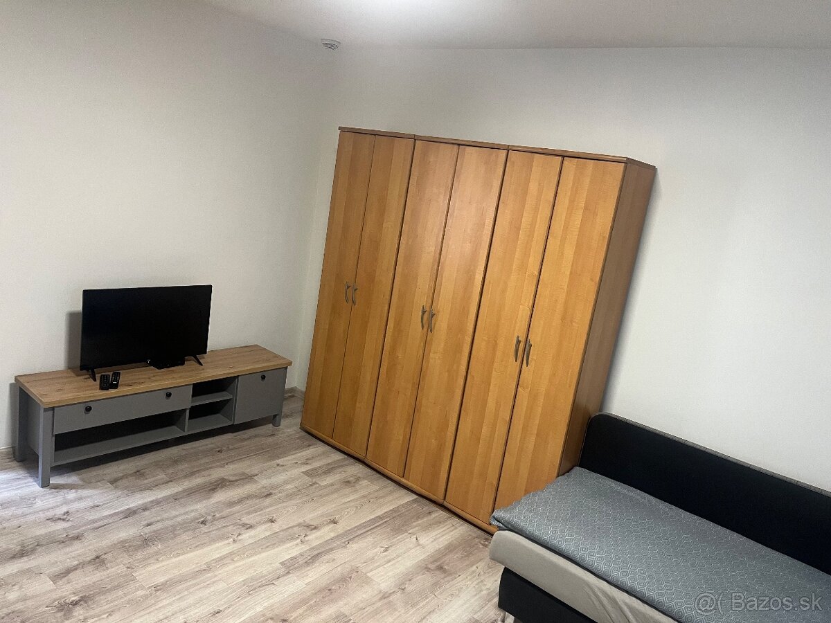 Ubytovanie Šurany - 4