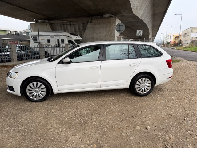 Škoda Octavia Combi 1.6 TDI 115k Active EU6 - 4