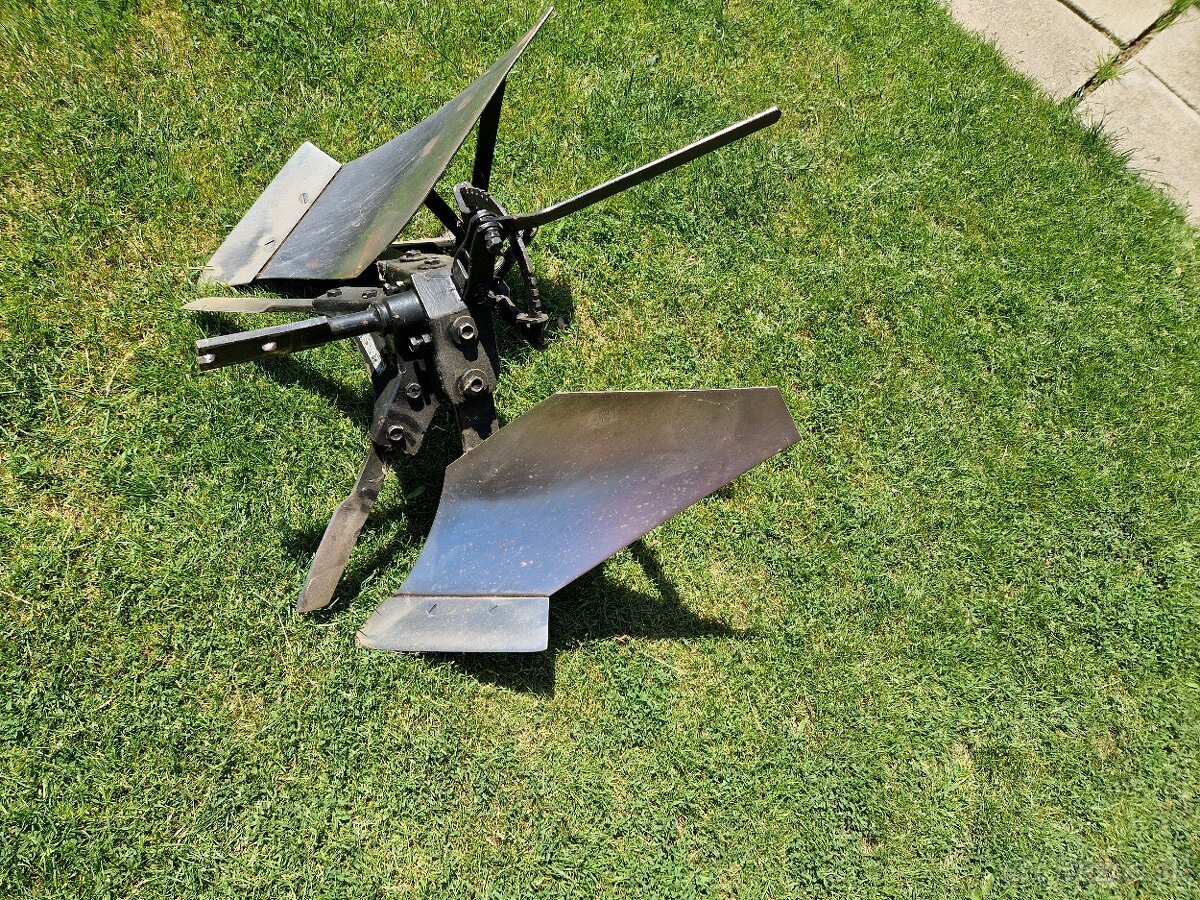Pluh k malotraktoru Fortschritt E930 E931 - 4