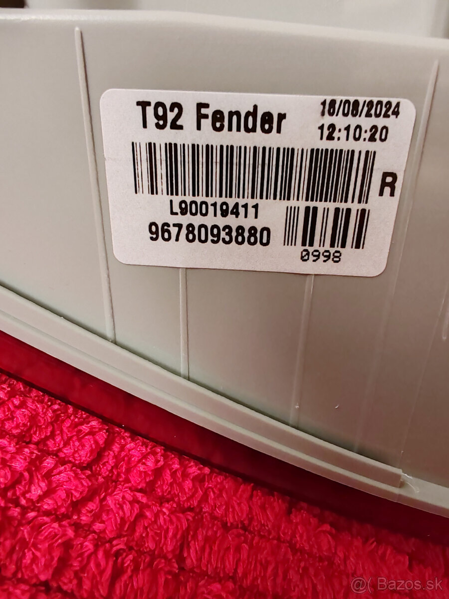 Predám nové pravé zadné svetlo na Peugeot 308, 308SW - 4