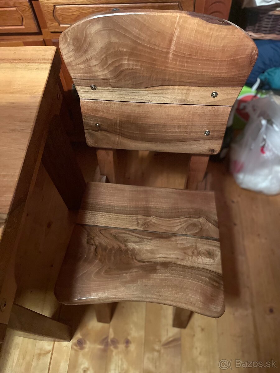 Orechový nábytok - 4