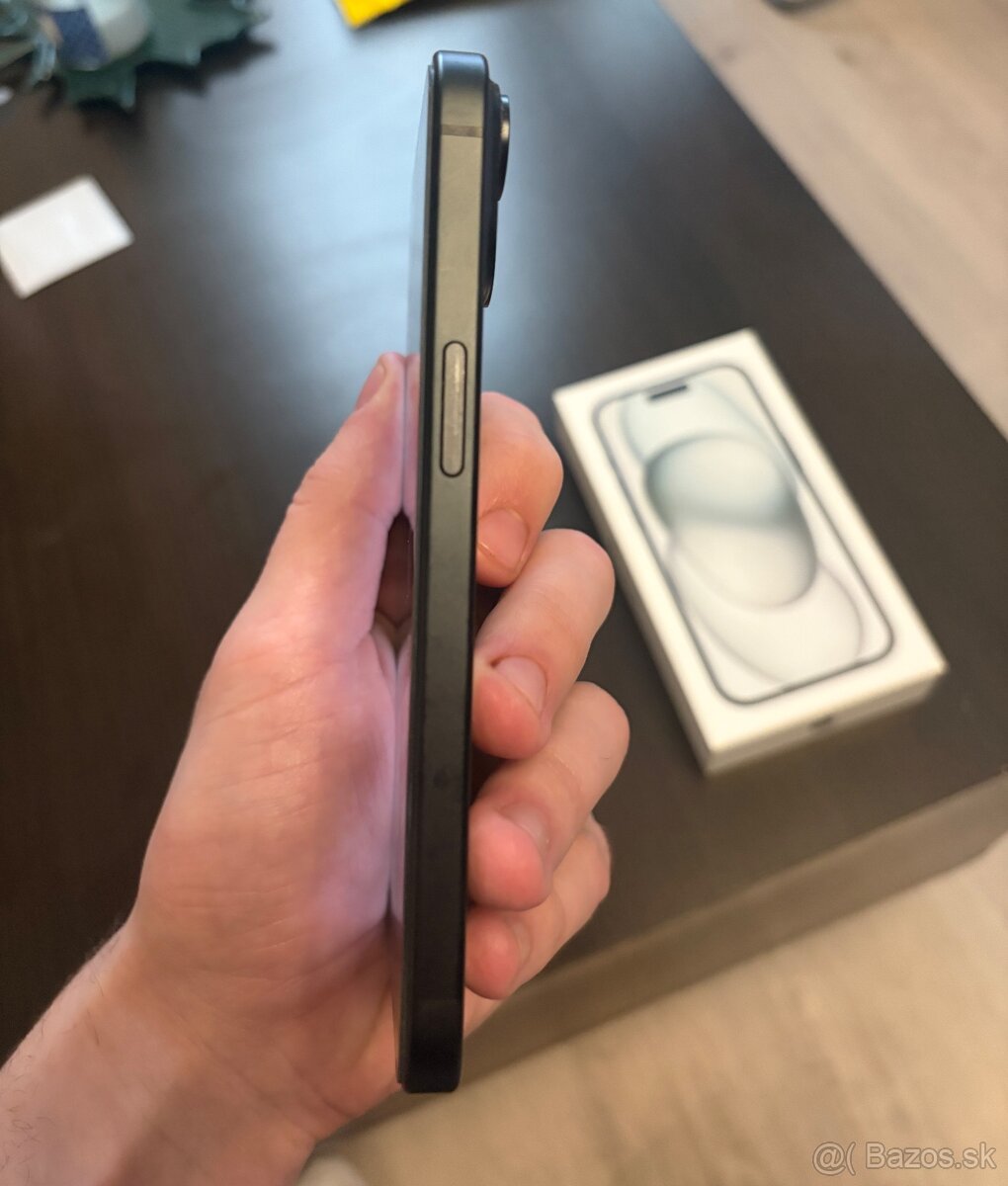 IPHONE 15 128 GB - 4