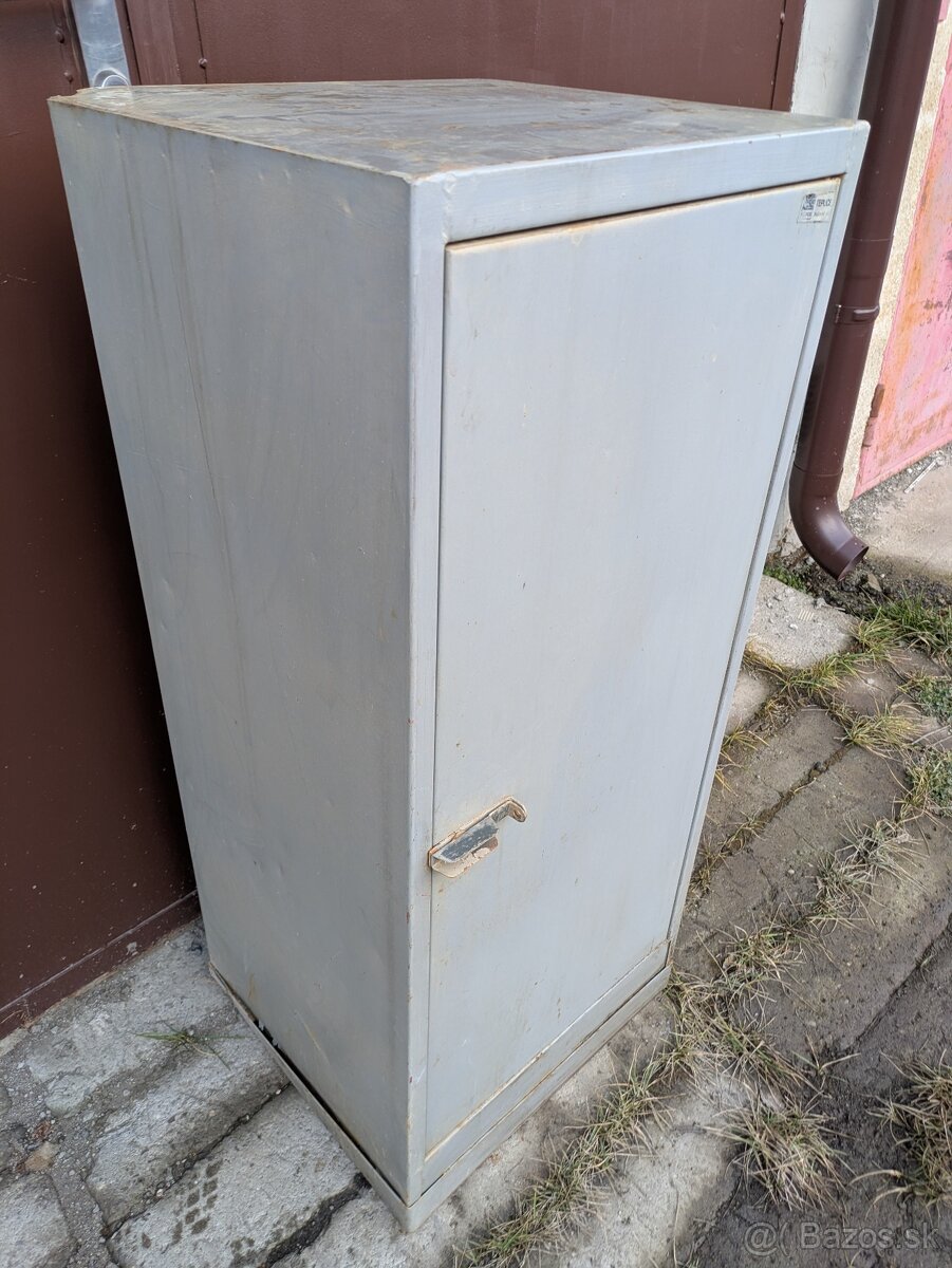 Plechová skrinka Kovos Teplice - 4