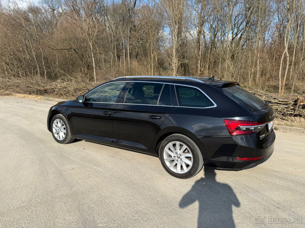 Škoda Superb Combi 2.0 TDI STYLE 4x4 - 4
