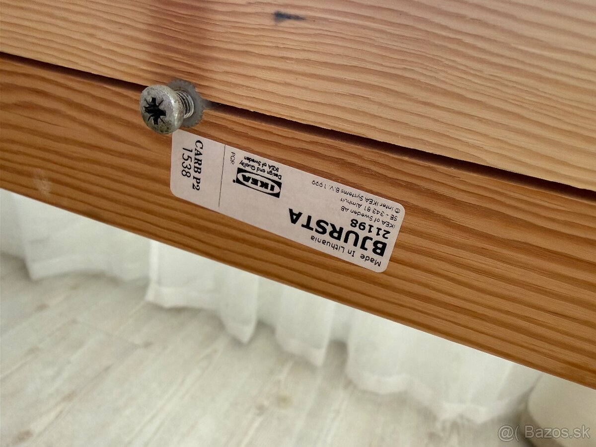 Jedalensky stol so stolickami - 4