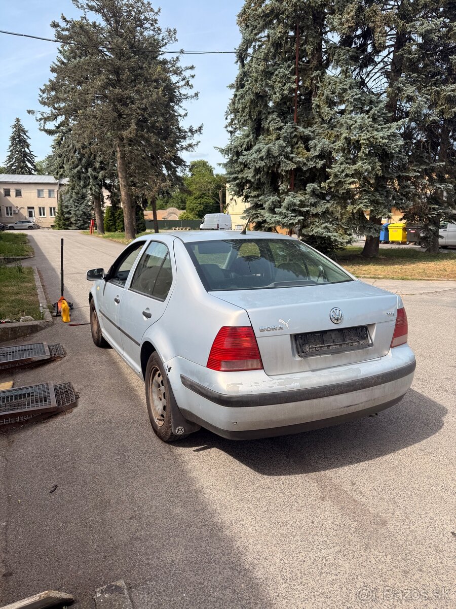 Vw bora 1.9 tdi - 4