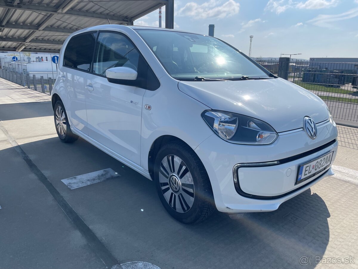 Volkswagen e-Up - 4