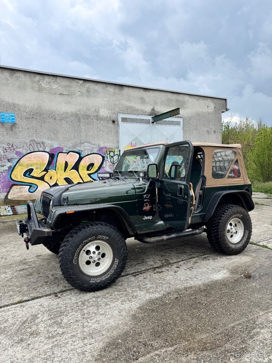 JEEP Wrangler TJ 4.0 SAHARA