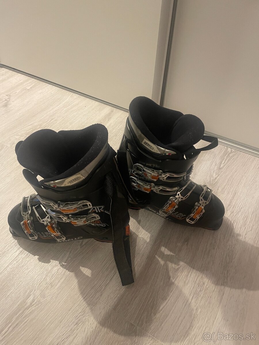Predám Lyže + lyžiarky - 4
