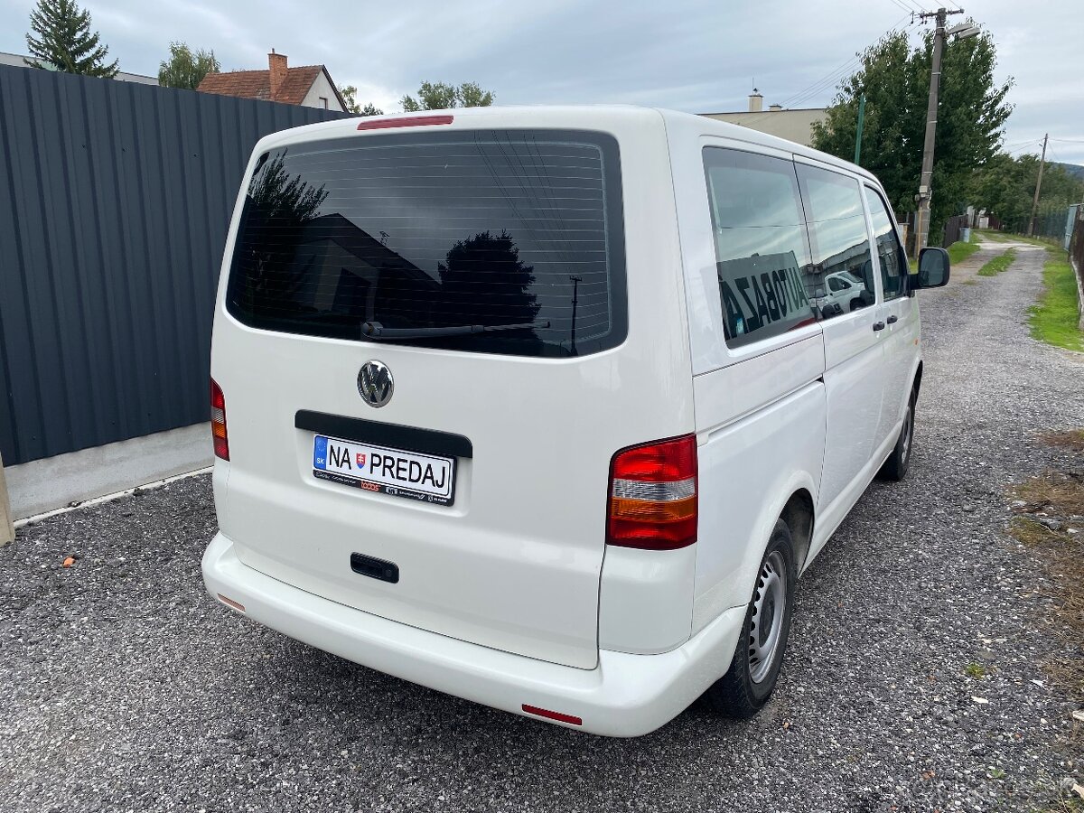 VW T5 Transporter 1.9TDi 63 kW, Rok výroby 2006 - 4