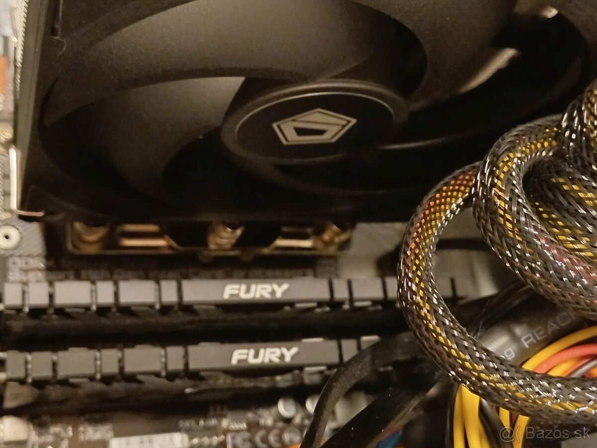 i7 11700, 32GB RAM, 256GB SSD, 1000GB HDD - 4