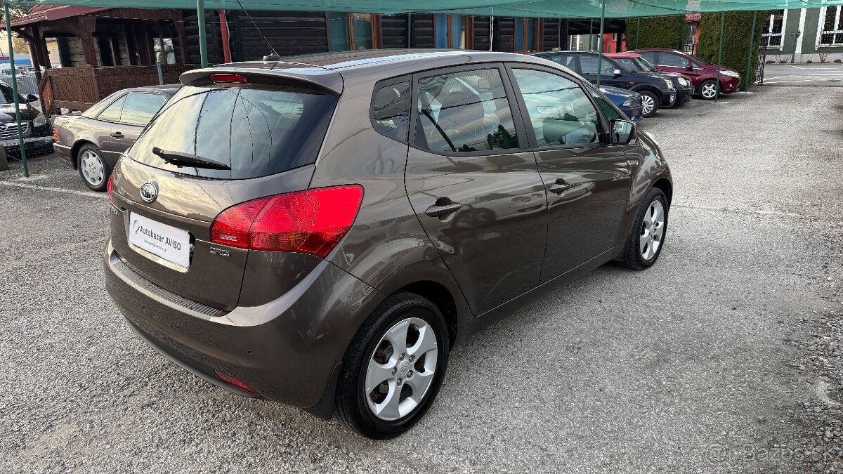 Kia Venga 1.6 CRDi VGT TX - 4