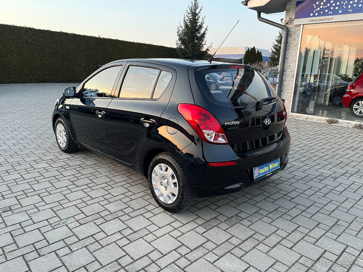 Hyundai i20 FACELIFT 2013 - 4