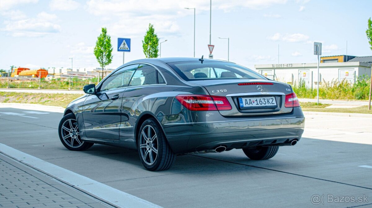 Mercedes-Benz E trieda Kupé 350 CGI Blue - 4