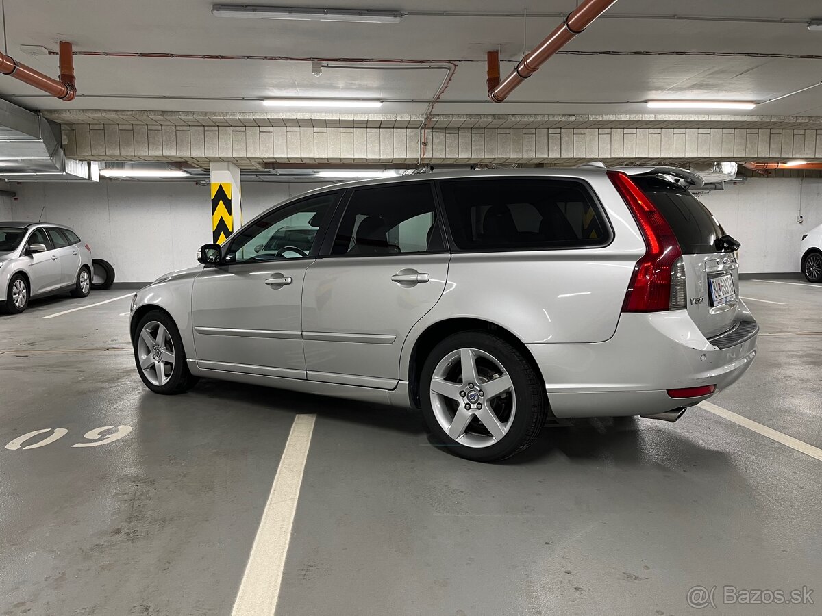 Volvo V50 D5 (2008) - 4