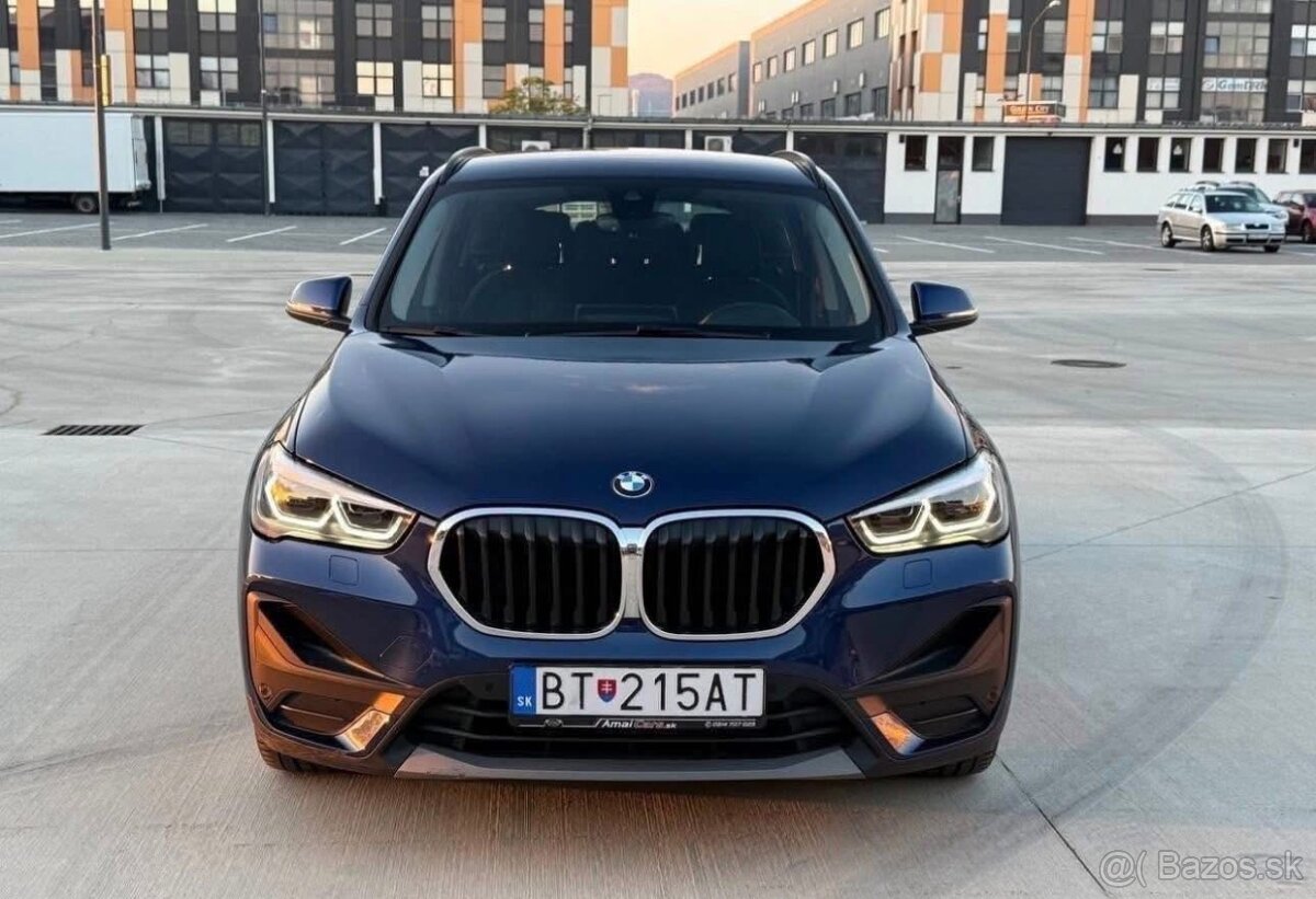 BMW X1 sDrive AT Head-up display, LED, Service - 4