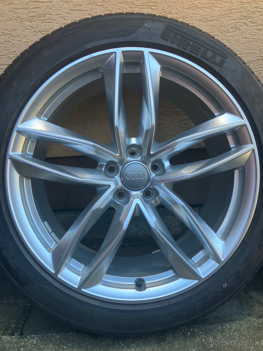 Letná sada Audi A8 - 4