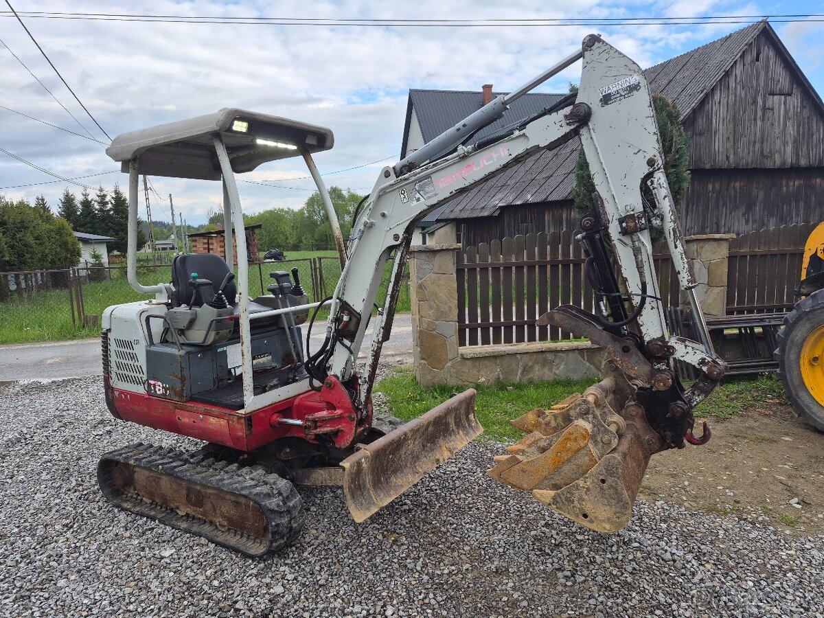 Minibager Takeuchi TB 016 - 4