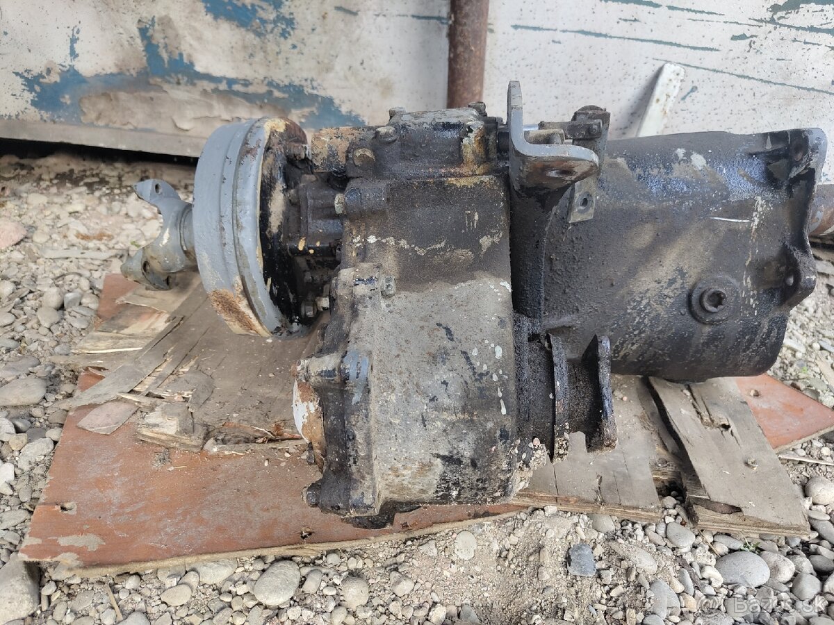 Prídavna Prevodovka GAZ 69 - 4