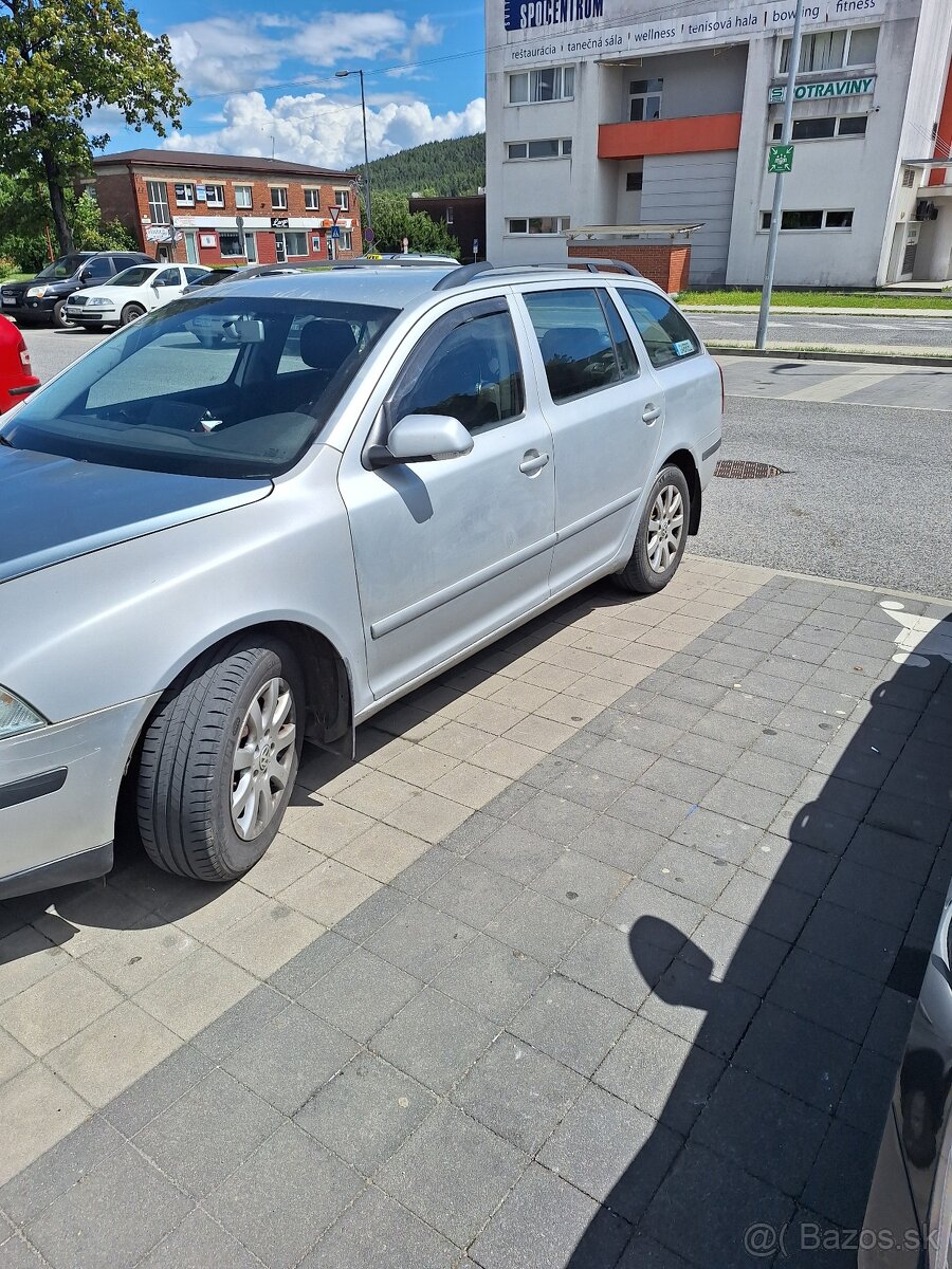 Škoda Octavia 2 - 4