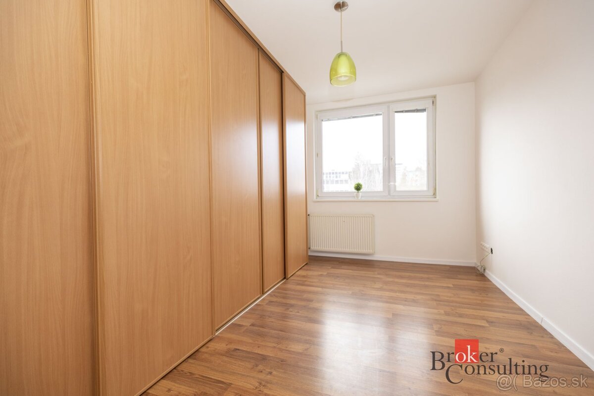 REZERVOVANÉ NA PREDAJ 3 izbový slnečný byt na Podŕškoch, - View 4