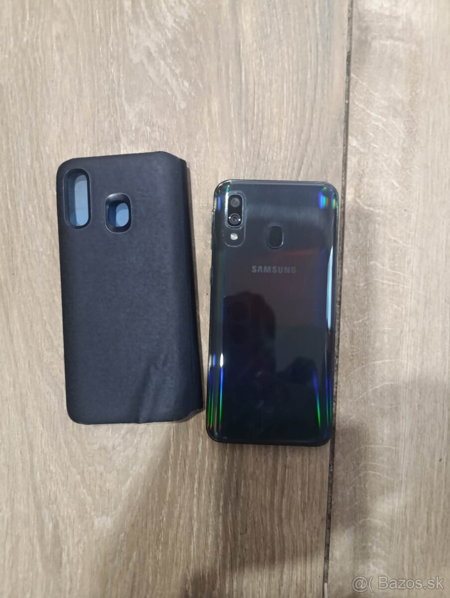 Samsung galaxy a40 4/64gb - 4