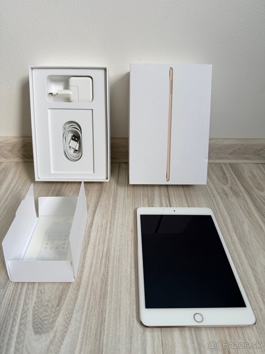 Apple iPad mini 4, 64GB, Wi-Fi, Gold - 4