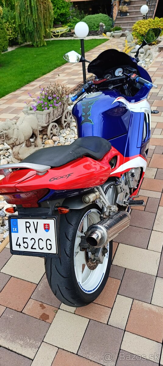 Hobda cbr 600f - 4