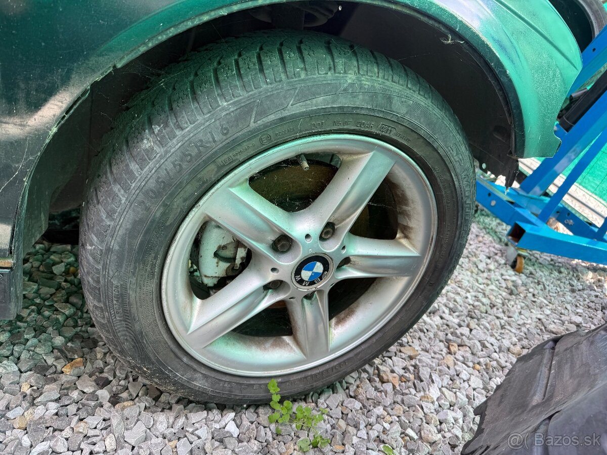 2x bmw e46 benzín 6 valec - 4