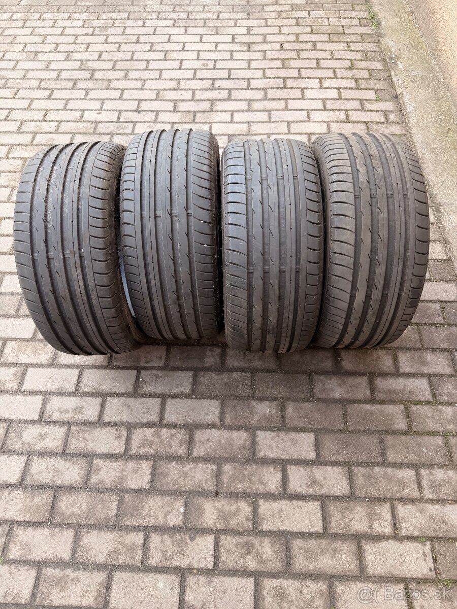 255/45 R17 - 4