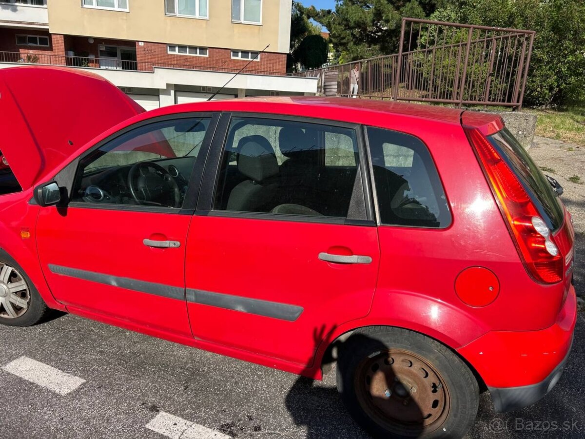 Ford Fiesta - 4