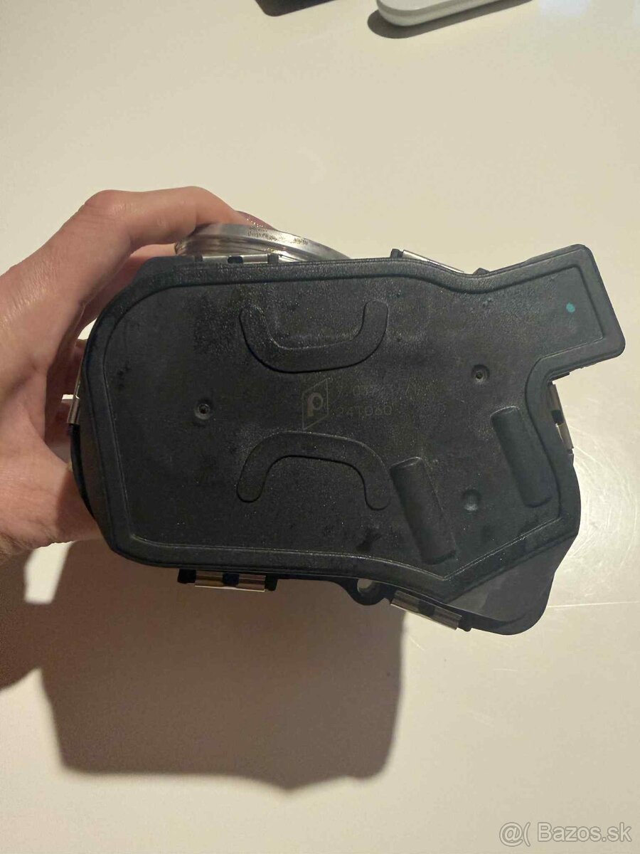 Audi a3 1.8tfsi 132 kW škrtiaca klapka - 4