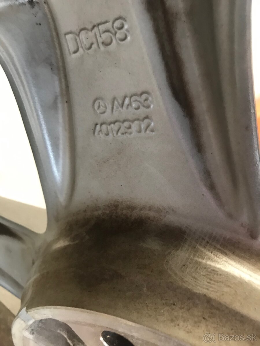 Predám 2x kolesa Mercedes G - 4