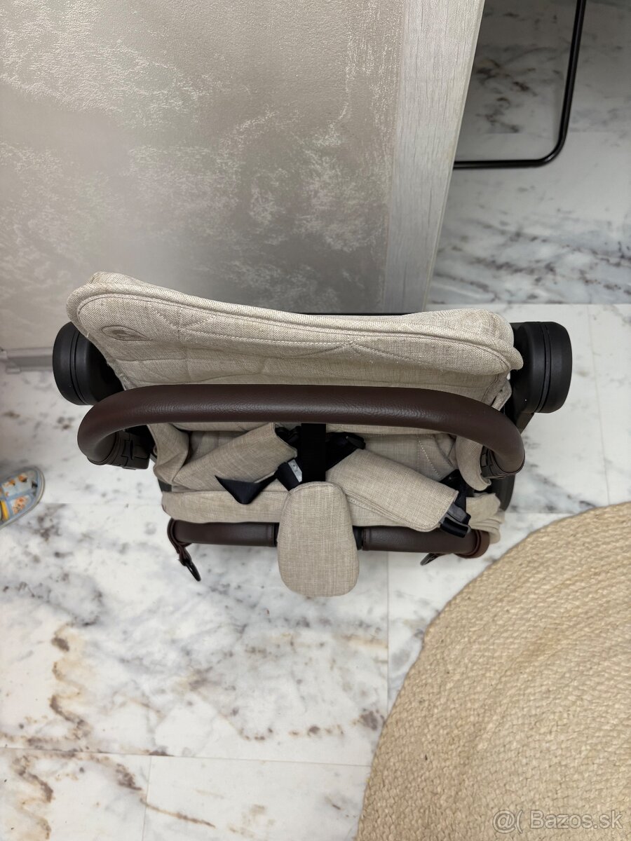 Nuna BMW mica trvl - 4