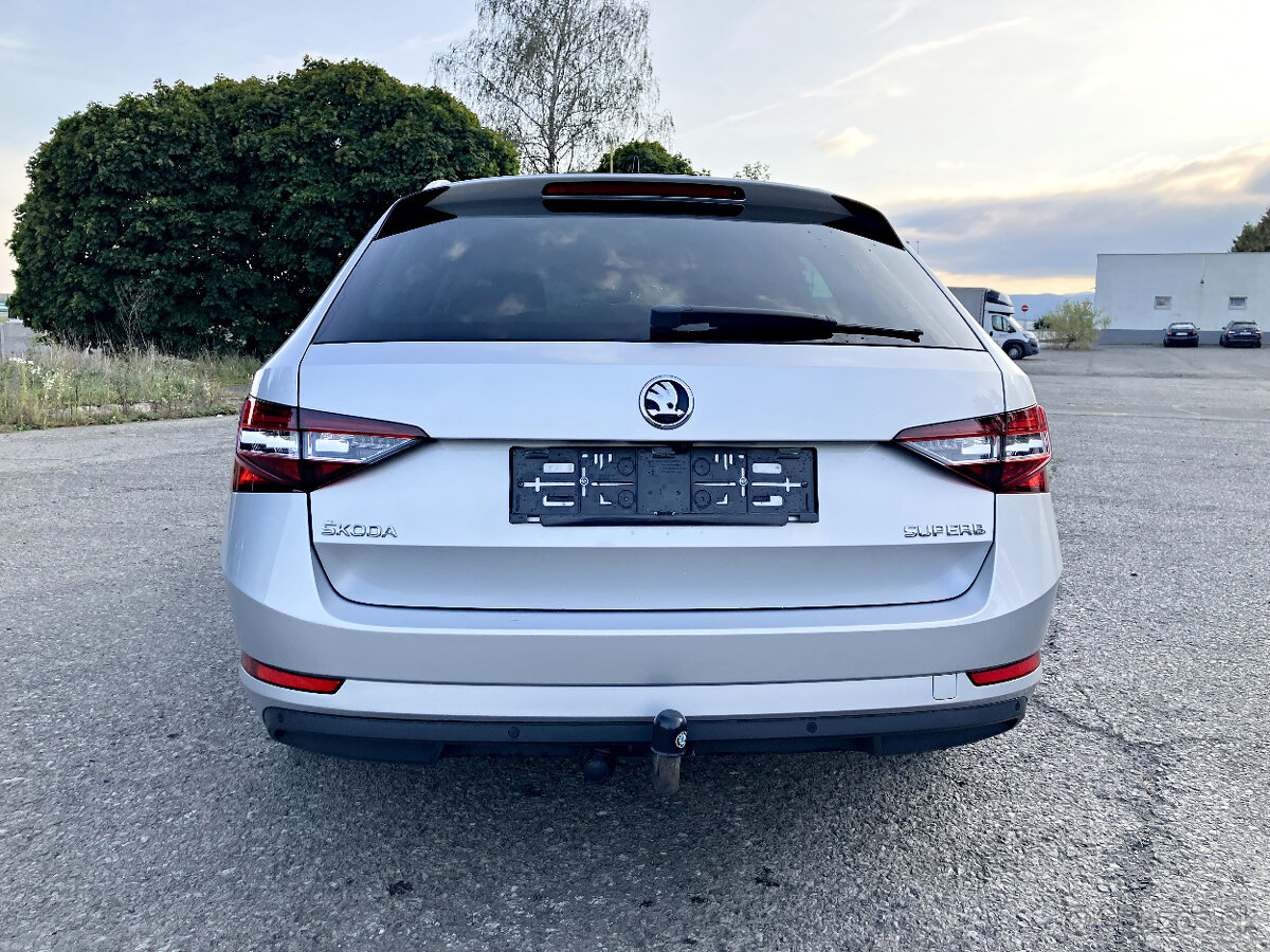 Škoda Superb Combi 2.0 TDI 150k Business - 4