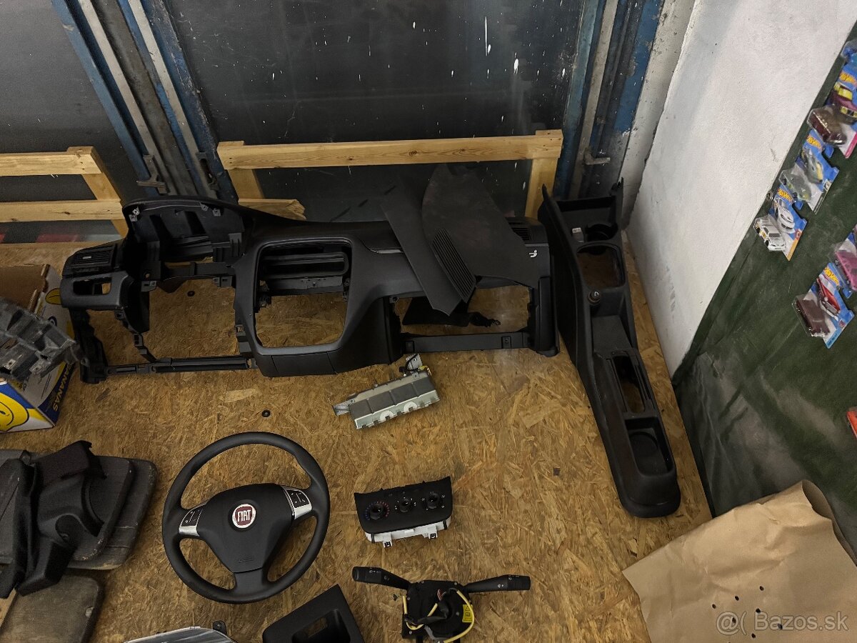 Grande Punto Punto evo - 4