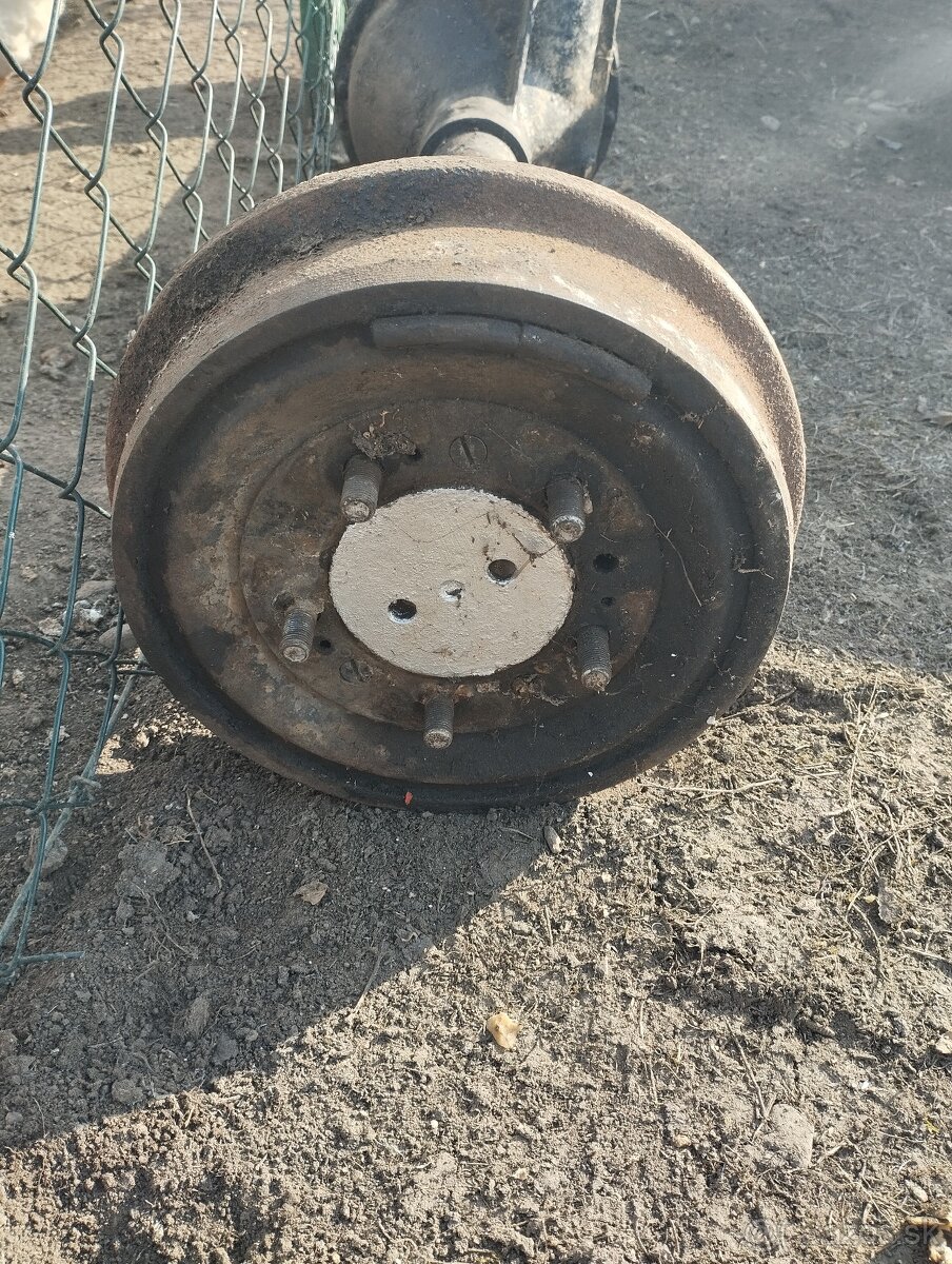 Predám zadnú nápravu na Gaz 69 - 4