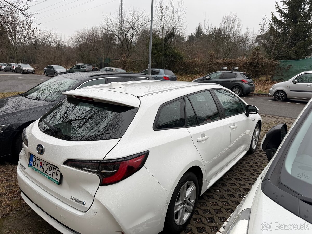 Toyota Corolla 1.8 Hybrid - 4
