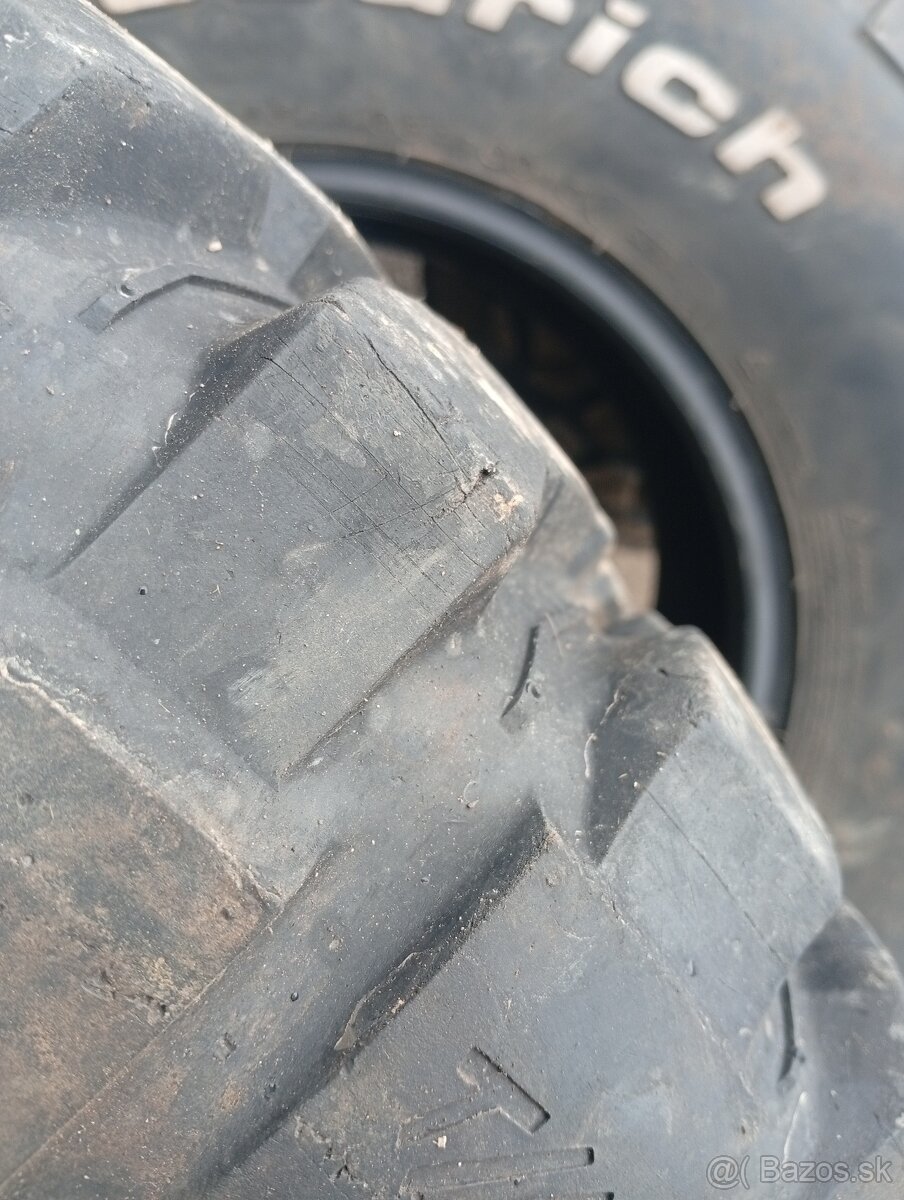 Pneu 33x12.5 R15 mud-terrain T/A - 4