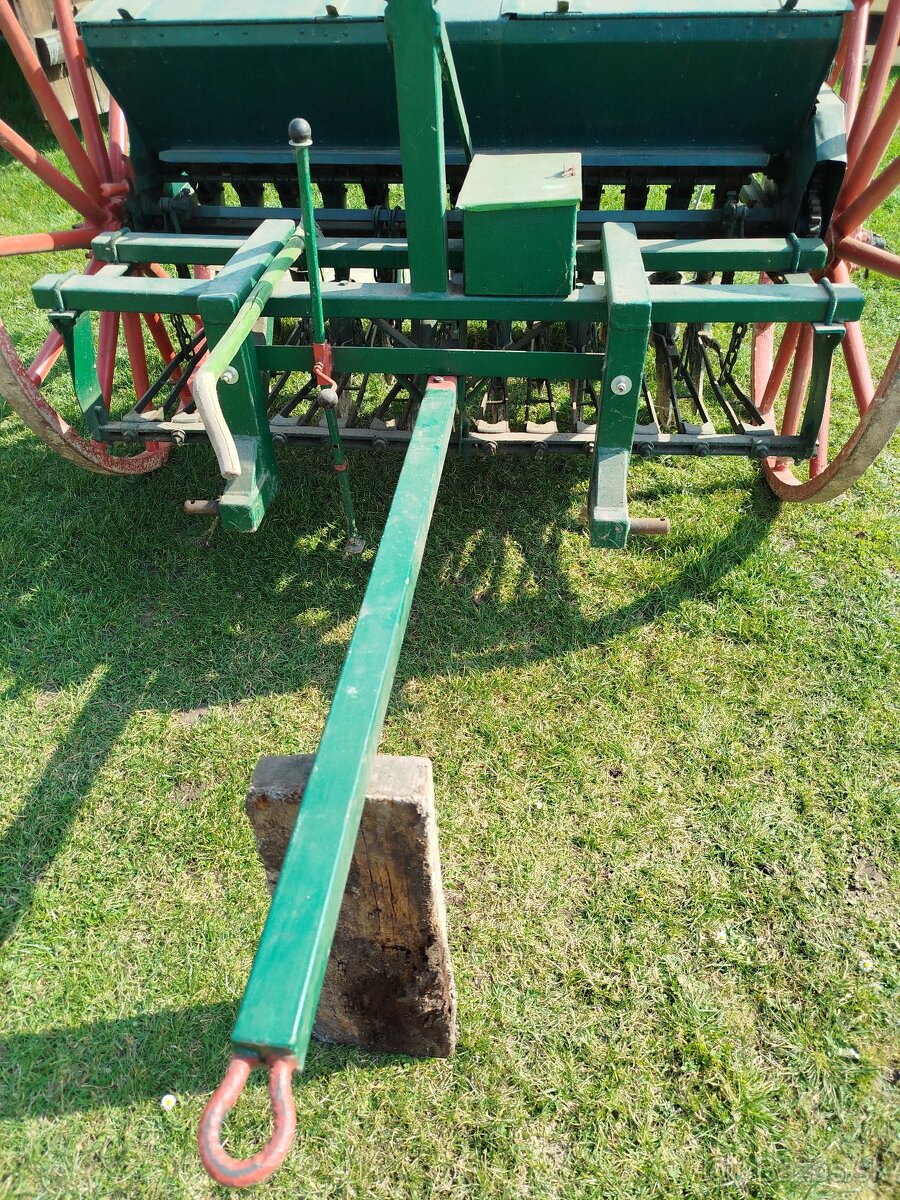 Sedačka do trojbodu aj na oje - 4