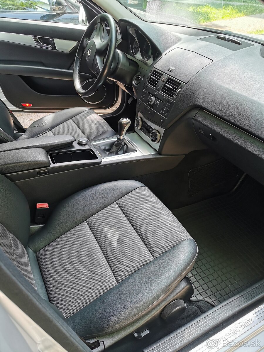 Predám Mercedes Benz C320 CDI Avantgarde - 4