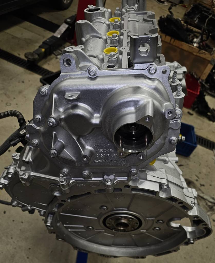 MOTOR 204DTD JAGUAR F-TYPE / DTA 2,0 D - 4