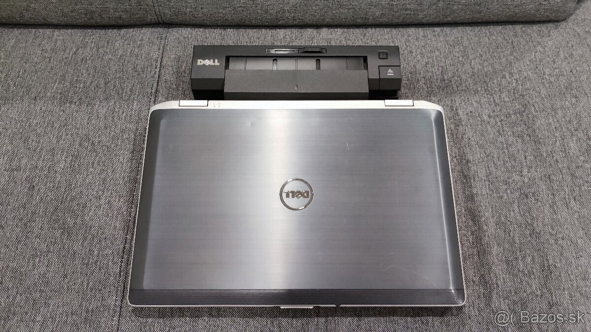 Predám notebook DELL s Core i5, 8GB RAM, SSD - 4
