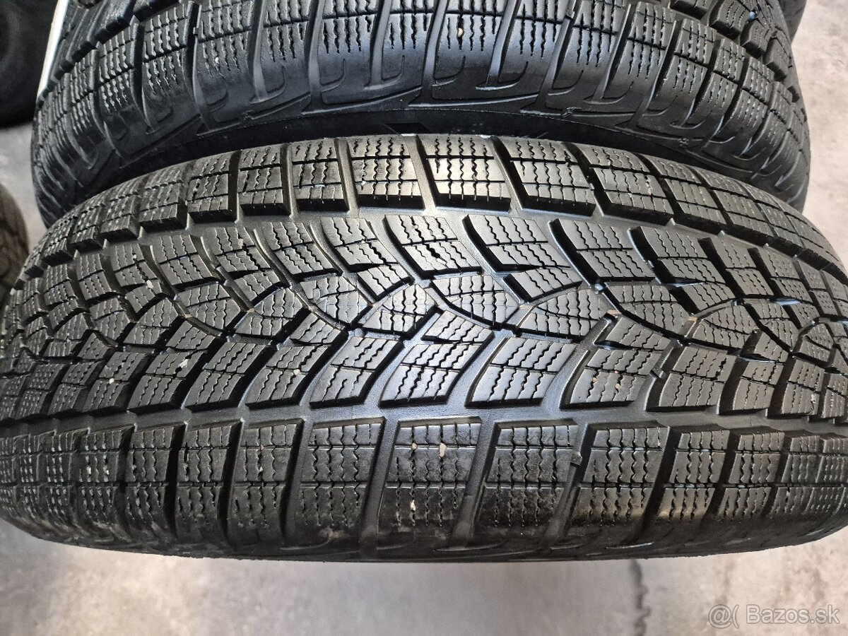 215/65 r17 zimné 4 ks GOODYEAR dezén 8,3 - 7,1 mm - 4