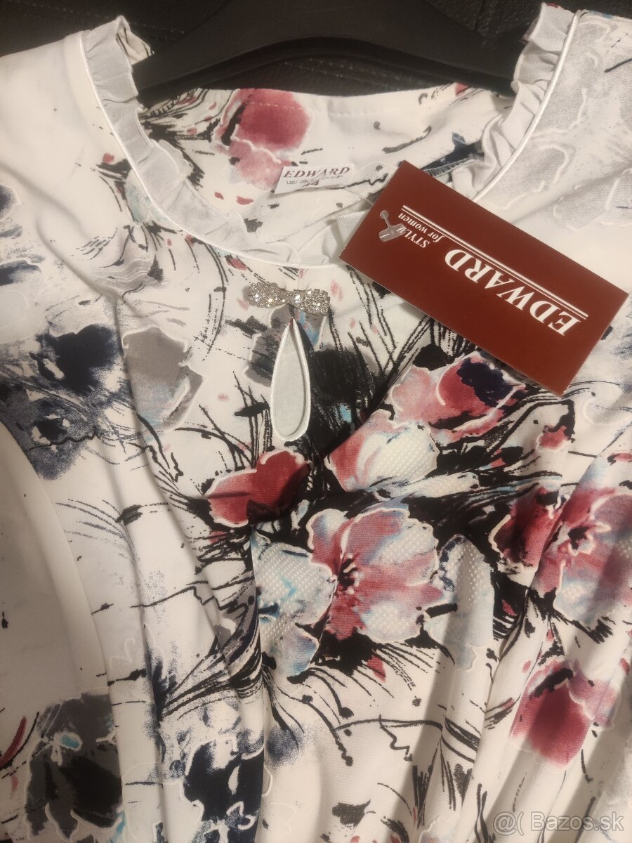 Kvetovaná blúzka - 4