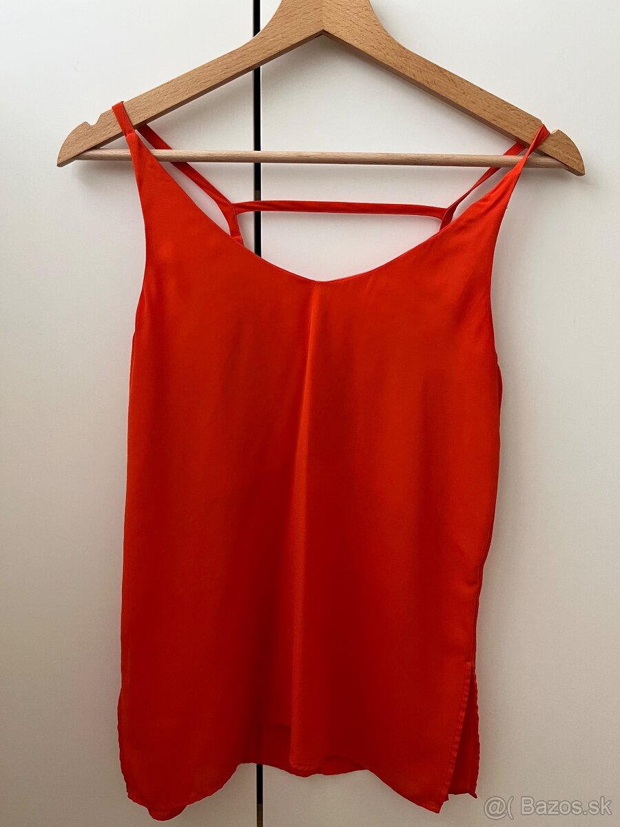 DARUJEM za odvoz: Rôzne topy a tričká - 4